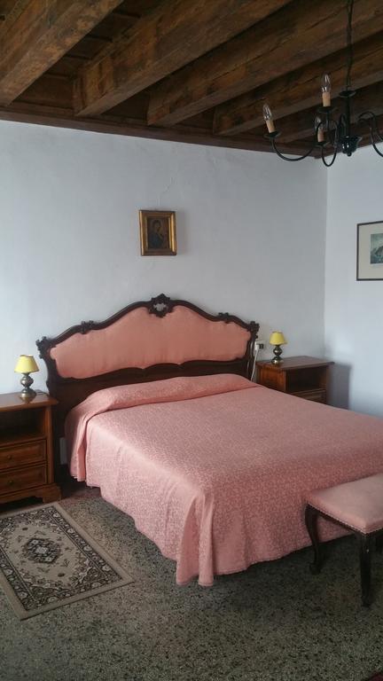 Palazzo Camozzini Apartments Werona Pokój zdjęcie