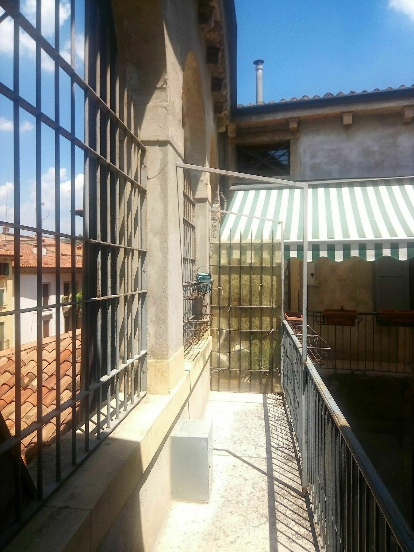 Palazzo Camozzini Apartments Werona Zewnętrze zdjęcie