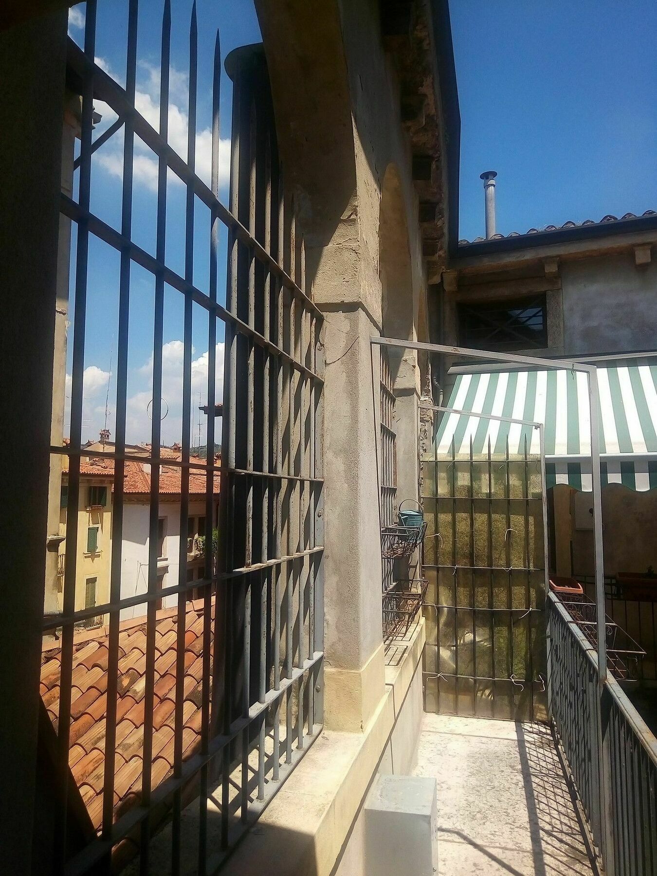 Palazzo Camozzini Apartments Werona Zewnętrze zdjęcie